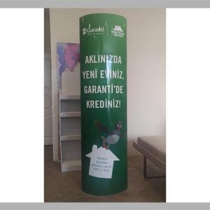 Karton Totem