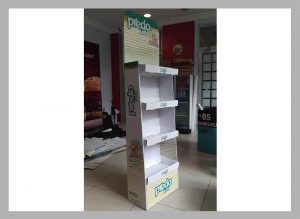 Raflı Stand