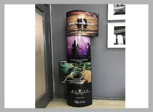 Karton Totem
