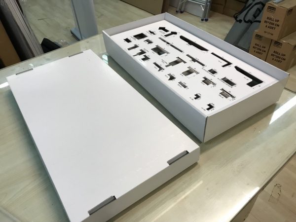 karton-stand-masaustu-01