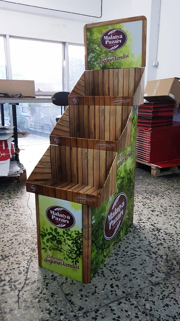 karton-stand-rafli-4539
