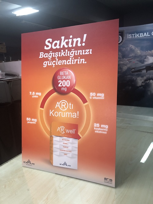 ayakli-karton-pano-4547