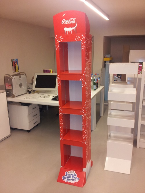 karton-stand-rafli-02